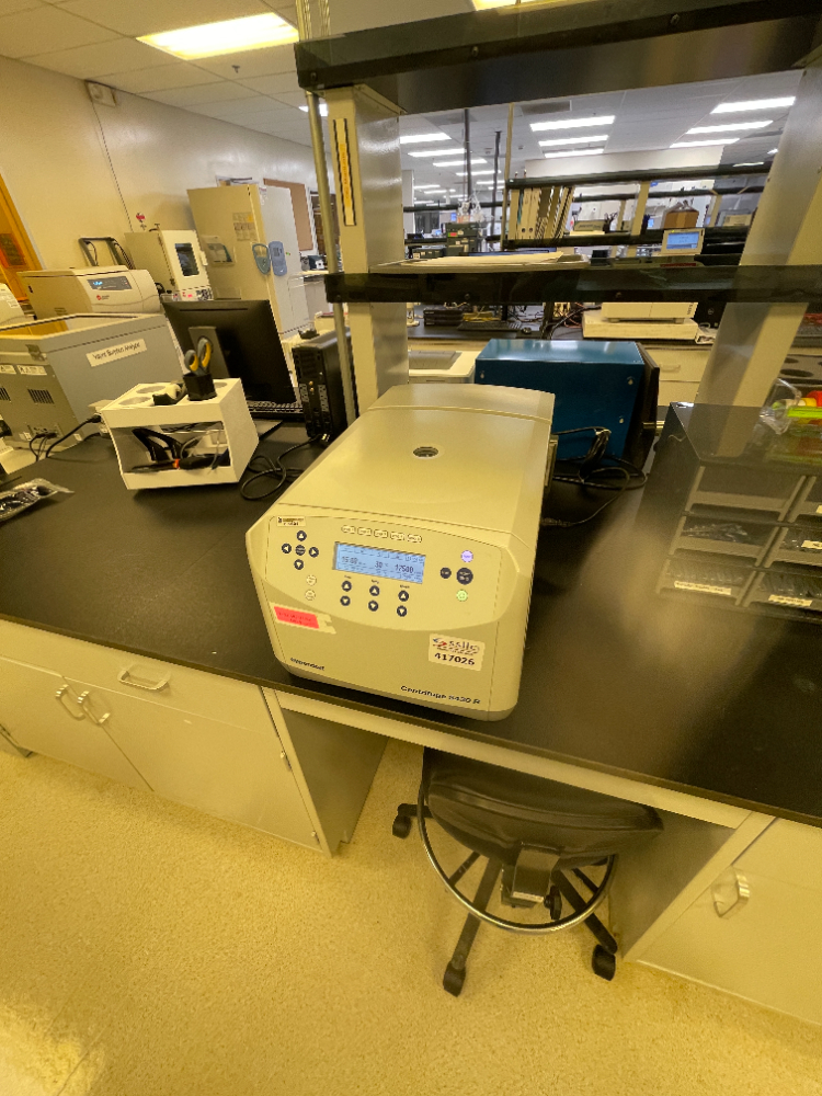 Image of Eppendorf 5430 R Refrigerated Benchtop Centrifuge with Rotor